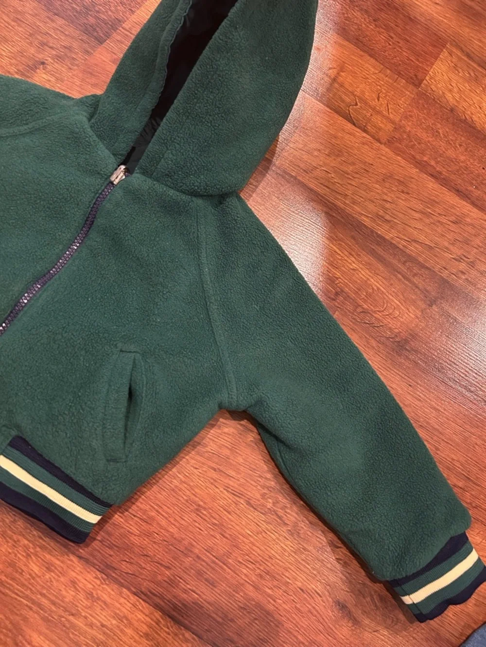 Vintage 90’s Disney Kids Tigger Reversible Jacket Winnie the Pooh 4T Green